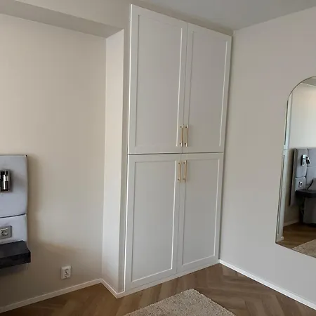 Haemeenpuisto Private & בית אירוח