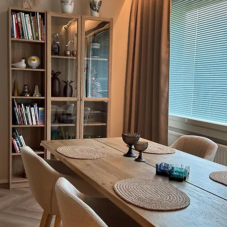 בית אירוח Haemeenpuisto Private & טמפרה